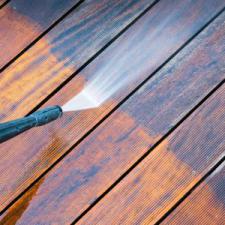 3 Reasons To Trust The Pros With Your Deck Cleaning Needs